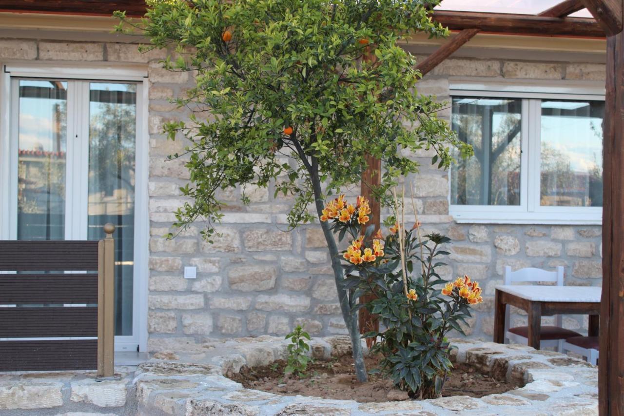 Acrocorinth Apartments Exterior photo