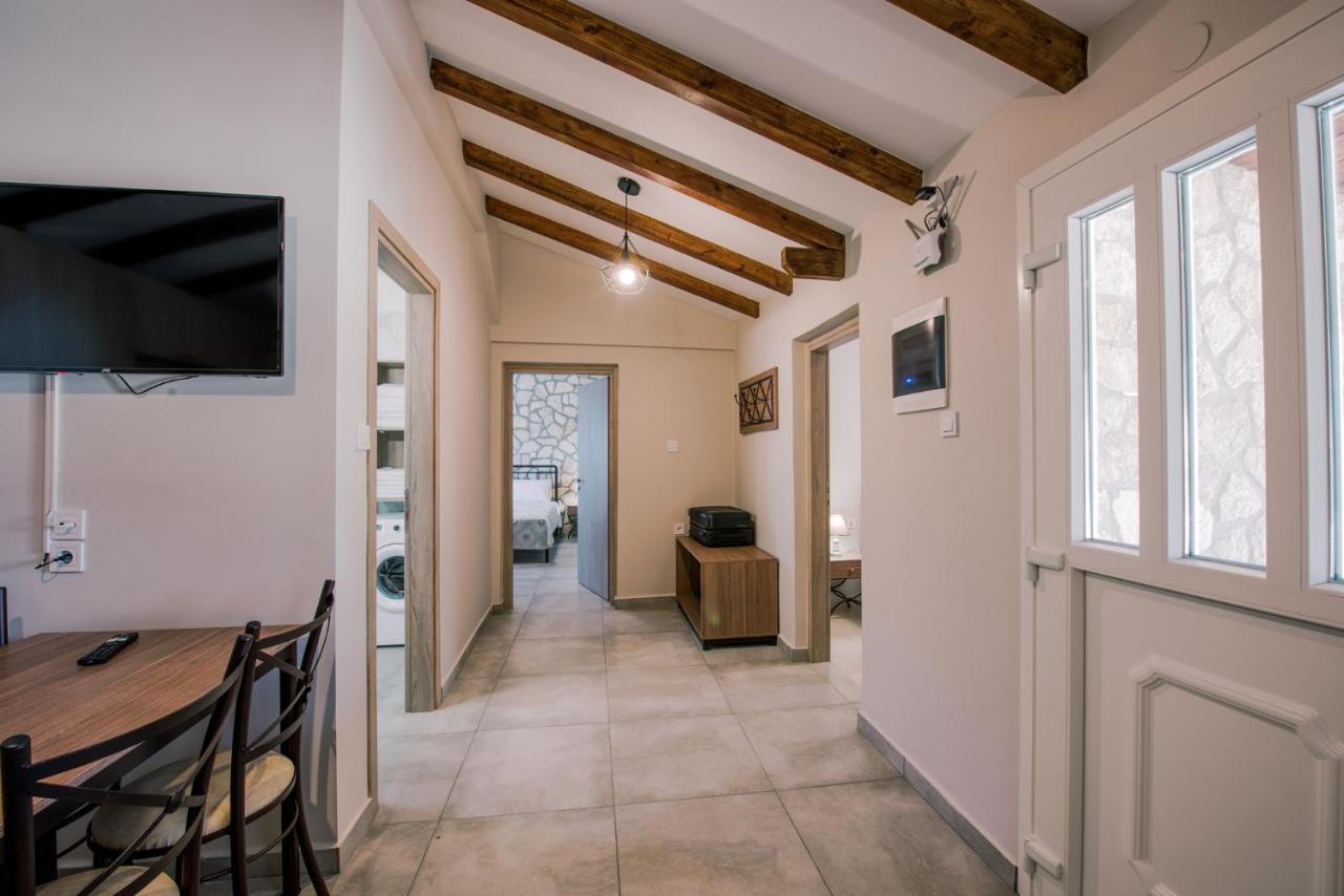 Acrocorinth Apartments Exterior photo