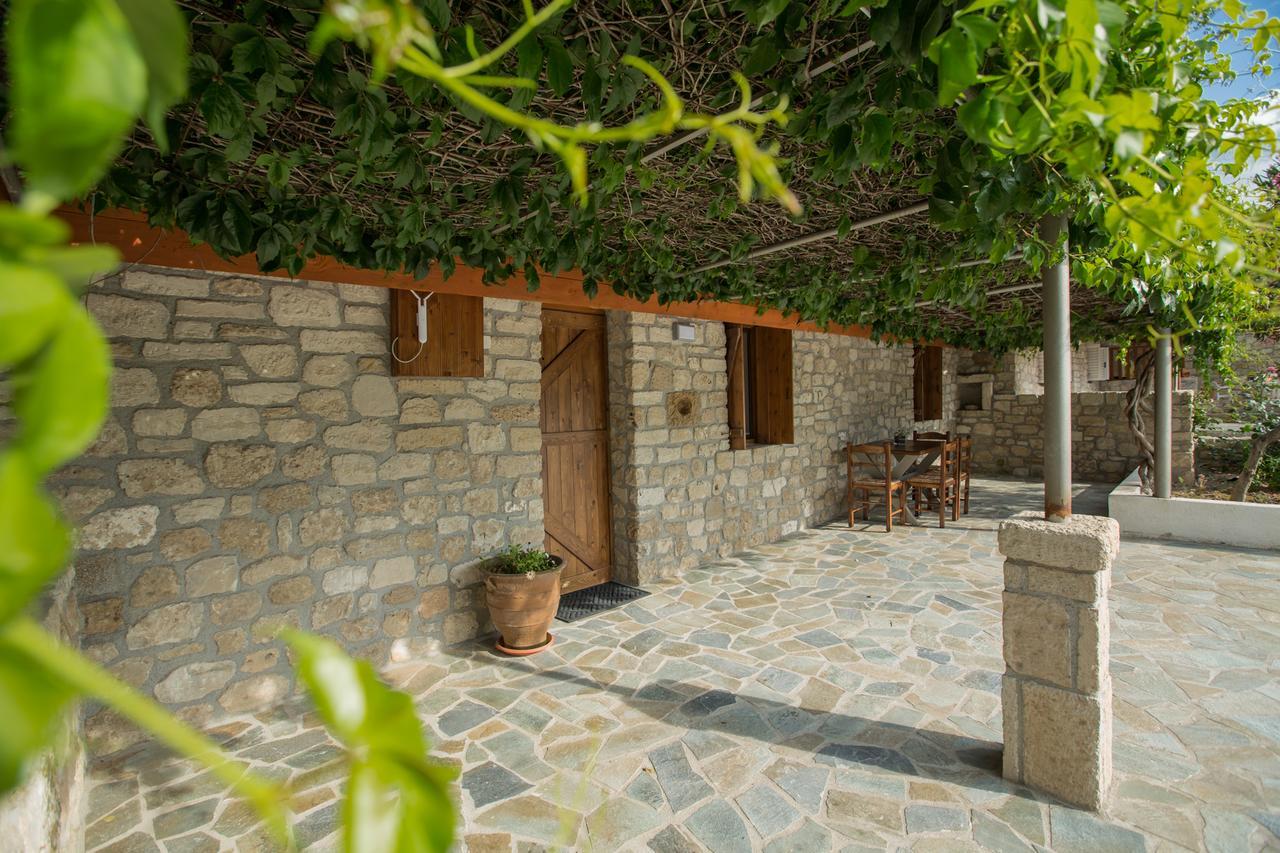 Acrocorinth Apartments Exterior photo
